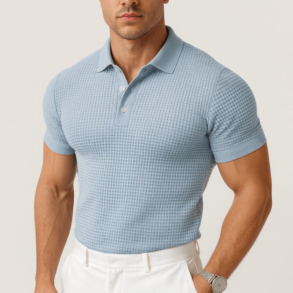 Soviska | Let åndbar poloshirt med subtil knaplukning 0